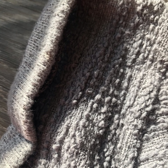 Grey Textured Top - Picture 2 of 3